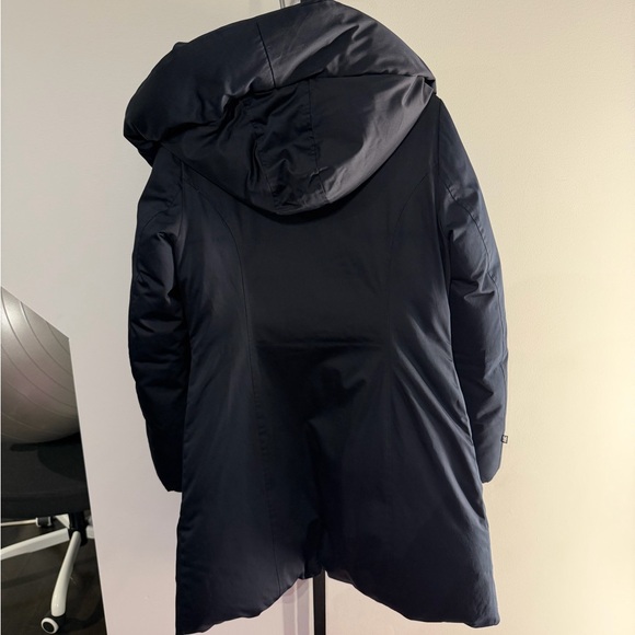 EUC Soia & Kyo Dark Blue Hooded Puffer Coat - Picture 4 of 8